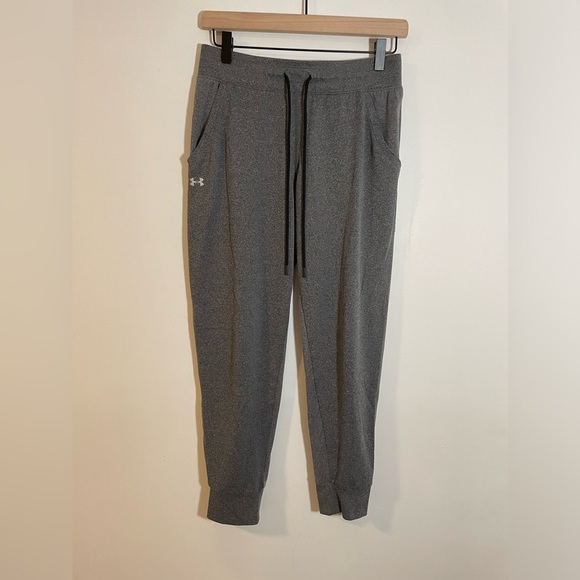 Under Armour Heat Gear Gray Joggers Sweatpants Size Small Lightweight EUC - Picture 1 of 8